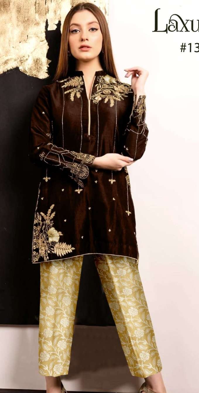 Special Winter D 1316 open pic by Laxuria Trendz